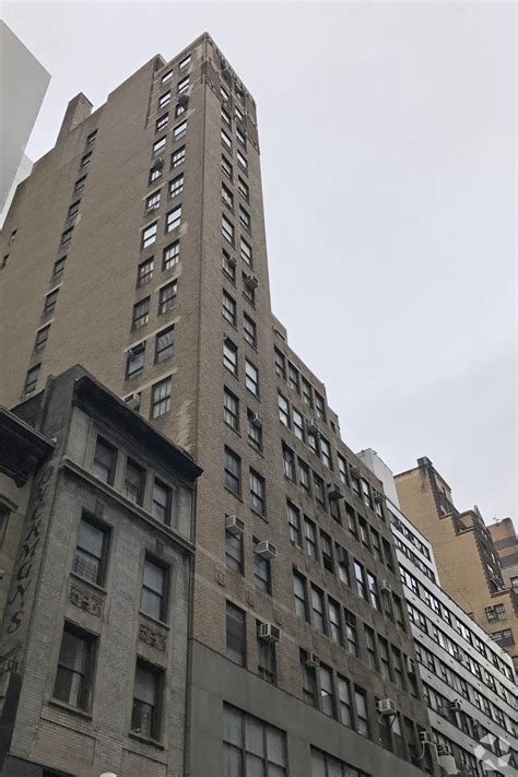 71 W 47th St New York Ny 10036 Office For Lease