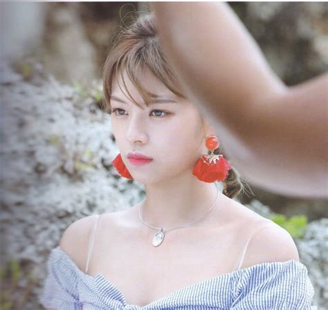 Summer Nights Monograph 🆂🅲🅰︎🅽 Mv Making Jeongyeon