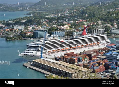 Castries St Lucia Caribbean 19 January 2015 Large Cruise Ship In