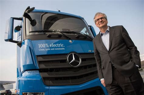 Daimler Lastwagensparte rechnet mit guten Verkäufen Wirtschaft
