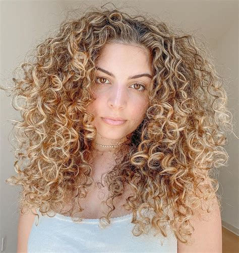 21 Blonde Curly Hair Ideas Trending In 2022