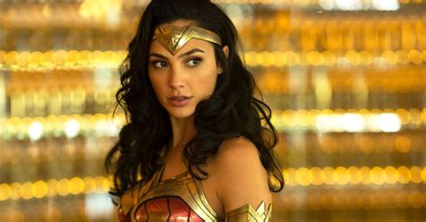 Wonder Woman Black Widow Lead Rush Of Female Led Movies In 2020