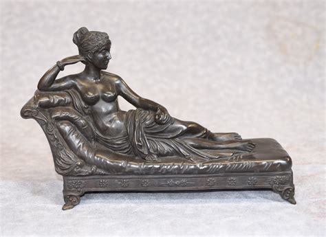 Italian Bronze Reclining Female Nude Statue Canova Venus Victorious