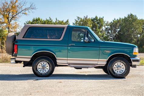 1996 Ford Bronco With Just 5k Miles Up For Auction