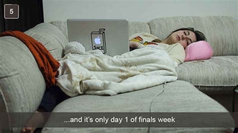 21 Snapchats You Only Send In College Sleep Deprivation How To Fall