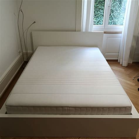 Ikea malm bett 140 x 200 cm mit schubladen in 55234. Ikea Bett + Matratze + Rost 140x200 kaufen auf Ricardo