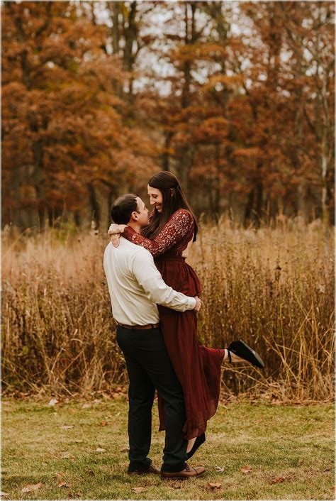 fall engagement photo ideas engagement session outfit ideas fall engagement photos ann
