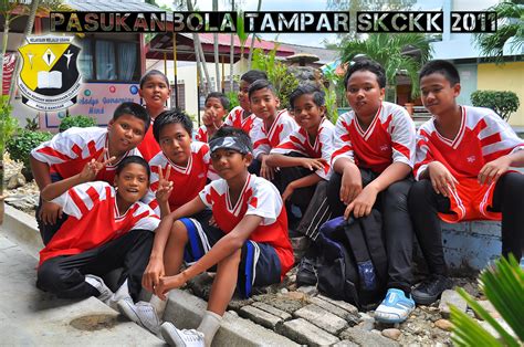 Dan bagi yang tidak mengetahui peraturan sepak bola, insya allah. Pasukan Bola Tampar 2011 ~ Blog SK Clifford Kuala Kangsar