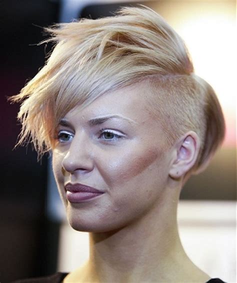 Edgy Short Hairstyles For Women To Be The Trendsetter Hairdo Hairstyle In Womens