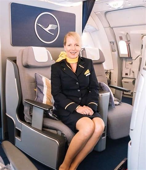 Likes Comments Lufthansa Crew Lufthansacrews On Instagram Vanessa Liebbild Photog