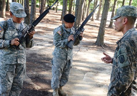 2013 Drill Sergeants Of The Year Announced Article The United States Army