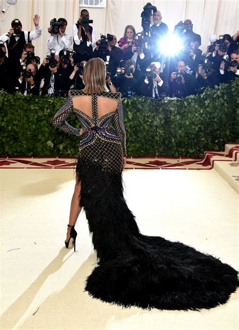 Jennifer Lopez Just Served One Of The Fiercest Met Gala Looks Of The