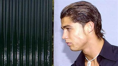 10 Gaya Rambut Cristiano Ronaldo Curi Perhatian Terbaru Berkunci