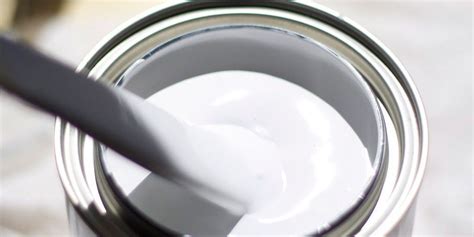 Learn how to paint a room in your home or apartment with these easy diy steps and brighten up any space in no time. How to Paint a Room Like a Pro in 6 Easy Steps - Interior ...