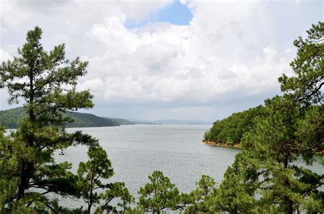 Lake Ouachita State Park, US holiday accommodation: hotels & more | Stayz