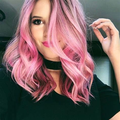Pink Hair Como Cuidar Dos Cabelos Rosas Niina Secrets Cores De Cabelo Cabelo Cabelo