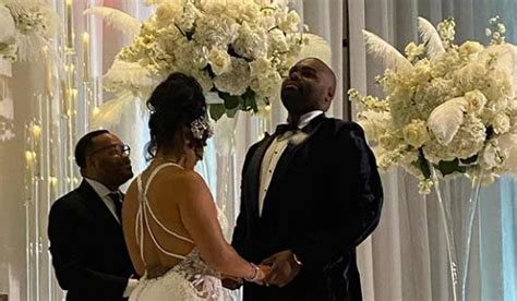Michael Oher Who Inspired ‘the Blind Side Marries Longtime