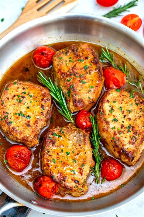 Skillet Pork Chops 30 Minutes Only Sweet And Savory Meals