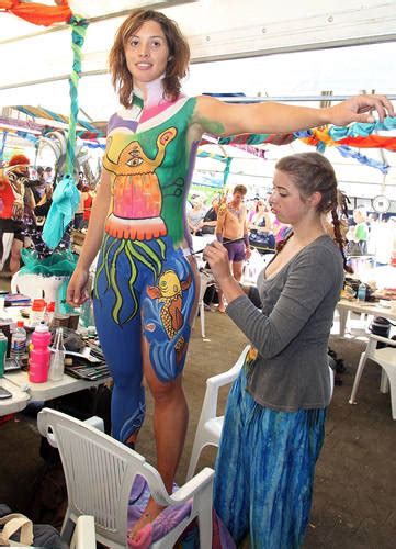 SEXY GIRLS BODY PAINTING World Body Painting