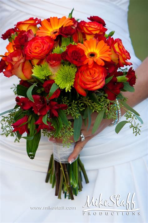 Picture Of Stunning Fall Wedding Bouquets