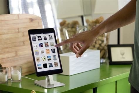 Connect your ipad mini to itunes if it doesn't turn on. Amazon.com: Twelve South HiRise for iPhone/iPad, Silver ...