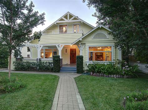 Each of the rooms has been furnished with the greatest care by one of the most skilled craftsmen in the stay in the comfort of the craftsman house. Classic California Craftsman, South Pasadena CA Single Family Home - Pasadena Real Estate ...