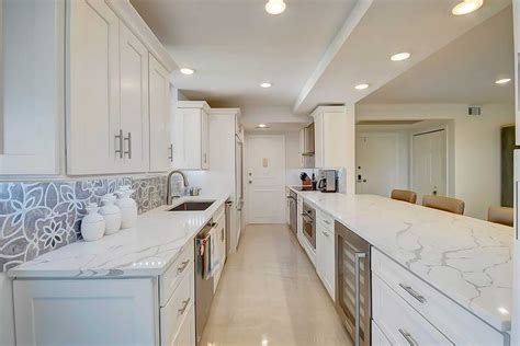 How To Complement Your White Cabinets 13 Quartz Countertops Ideas