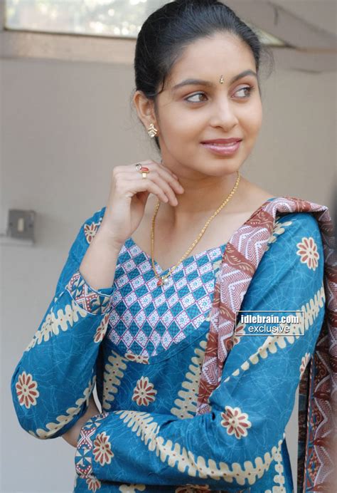 Abhinaya Photo Gallery Telugu Cinema Actress