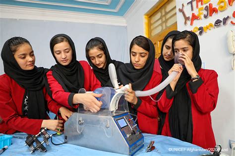 Meet ‘afghan Dreamers The First All Female Robotics Team In