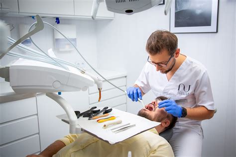 Pierwsza wizyta u stomatologa zapraszamy do Atelier Uśmiechu