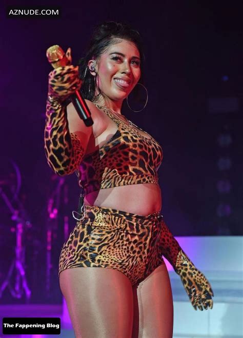 Kali Uchis Slightly Nude The Concerts Instagram Showing Tits Ass Nude