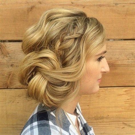 20 Side Bun Hairstyles For Every Day And Special Occasions The Right