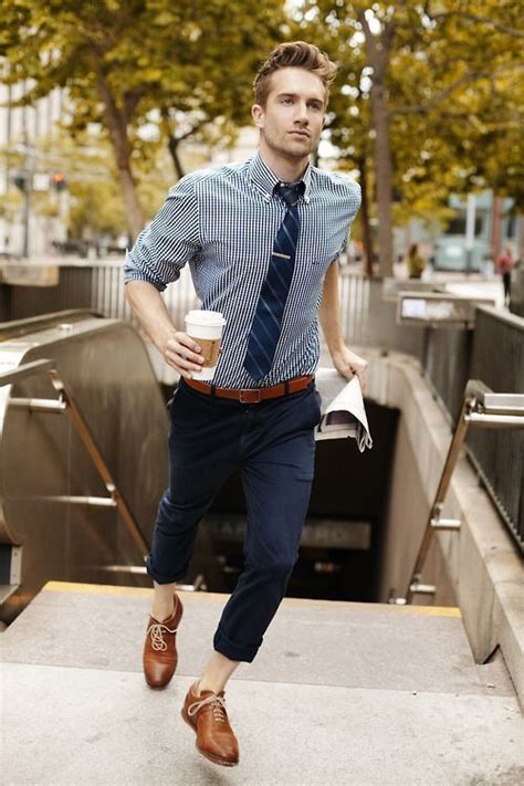 10 Classic Chinos Outfits To Make You Look Cool Mens Outfits Mens