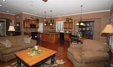 Among its many virtues, the open floor plan instantly makes a home feel bright, airy, and large. Hands Down These 12 Small Open Floor Plans With Pictures ...