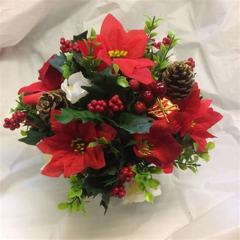 Resultado de imagen para simple flower arrangements with roses. a christmas grave pot with artificial flower arrangement ...