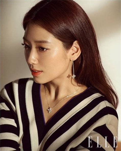 [photos] Park Shin Hye S Elegance Hancinema