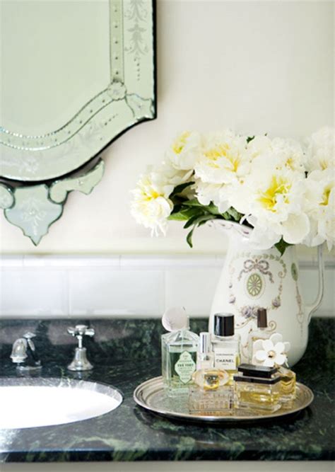 69 Greenery And Flower Decor Ideas For Bathrooms Digsdigs