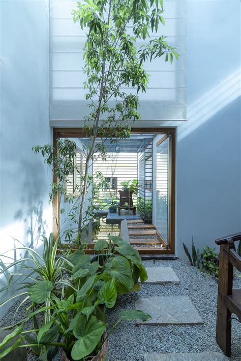 7 Incredible Benefits Of A Courtyard In Your House Architropics