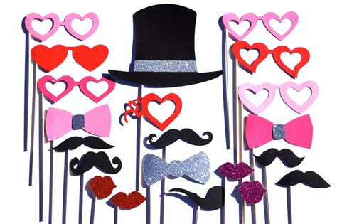 Valentines Day Photo Booth Prop Set With Glitter Pieces