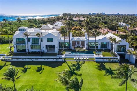 A Direct Oceanfront Palm Beach Mansion Hits The Market For 78500000