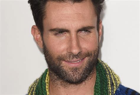 All jazz lovers should know him, as he is the lead vocalist in the maroon 5 band. Adam Levine le dice adiós a 'The Voice' despúes de 16 ...