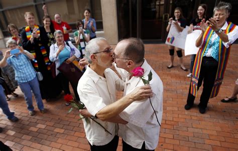 Gay Marriage Now Legal In Arizona Ctv News