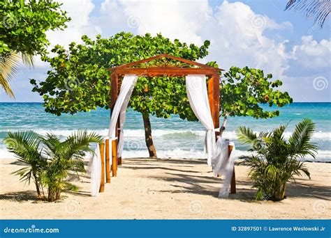 Romantic Beach Wedding Spot In Jamaica Stock Image Image Of Gorgeous
