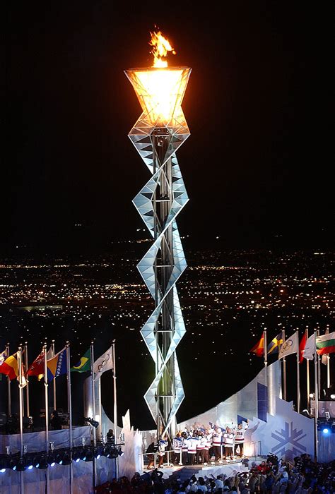 Find the perfect 2002 winter olympics salt lake city stock photos and editorial news pictures from getty images. File:2002 Winter Olympics flame.jpg - Wikimedia Commons