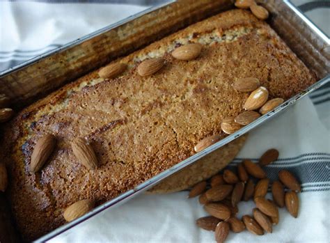 Doch geschmacklich steht er einem herkömmlichen kuchen in nichts nach. Veganer Nusskuchen - ohne Margarine, ohne Öl, ohne Soja ...