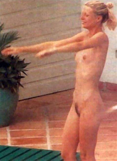 Gwyneth Paltrow Nude Pussy
