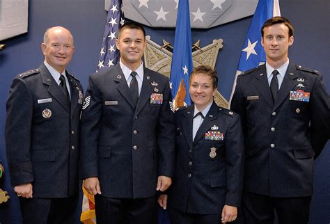 Airmen Receive Sijan Leadership Award Air Force Article Display
