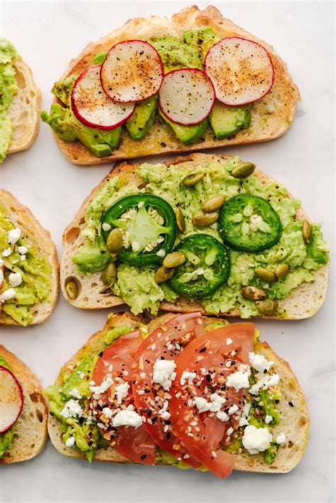 49 Healthy And Delicious Avocado Toast Topping Ideas