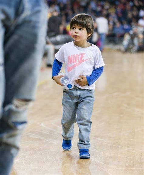 Milan piqué piqué mebarak was born on january 22, 2013 in spain (7 years old). See How These Celeb Kids Look Today - Page 23 of 109 ...