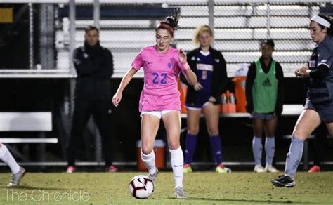 Duke Womens Soccer Prepares For Rivalry Match Against No 1 North